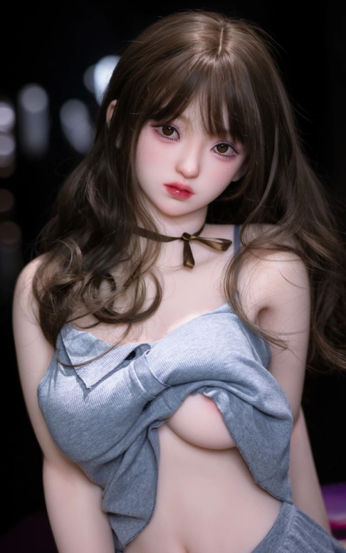 Chyou, jovem e muito QUENTE • SiliconGirls