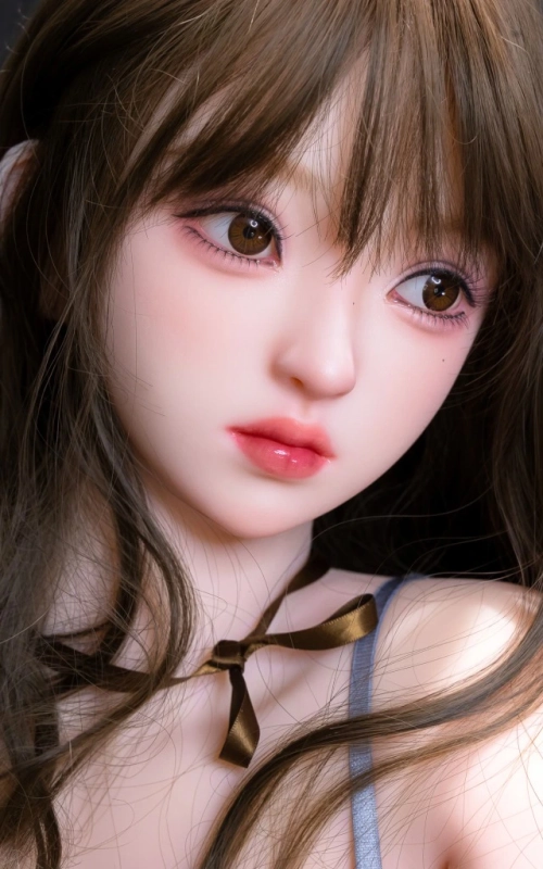 Chyou, jovem e muito QUENTE • SiliconGirls