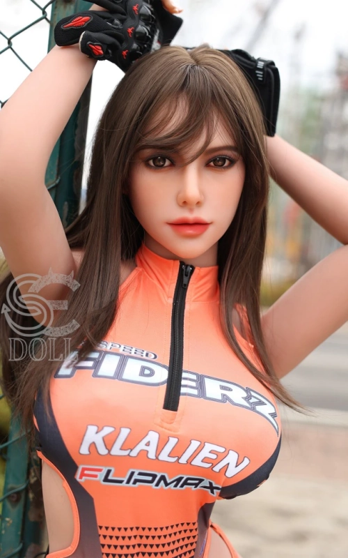 Haze, a garota motociclista • SiliconGirls