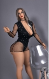 Mia