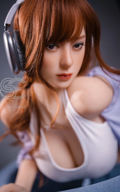 Skyla, joven y libre • SiliconGirls