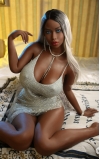 Lola, la reina de las curvas más sexy • SiliconGirls