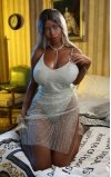 Lola, la reina de las curvas más sexy • SiliconGirls