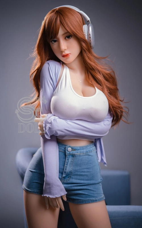 Skyla, joven y libre • SiliconGirls