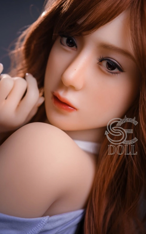 Skyla, joven y libre • SiliconGirls