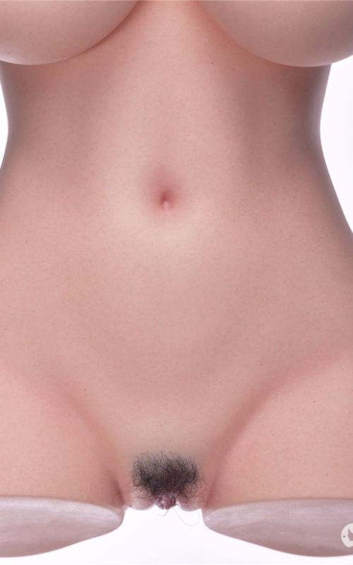 Busto realista Brandi, deixa-te levar