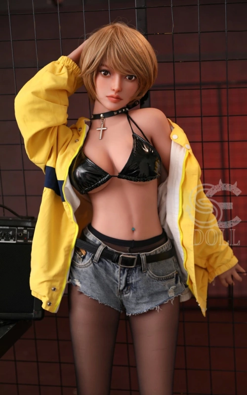 Avery, a Rebelde Sensual • SiliconGirls