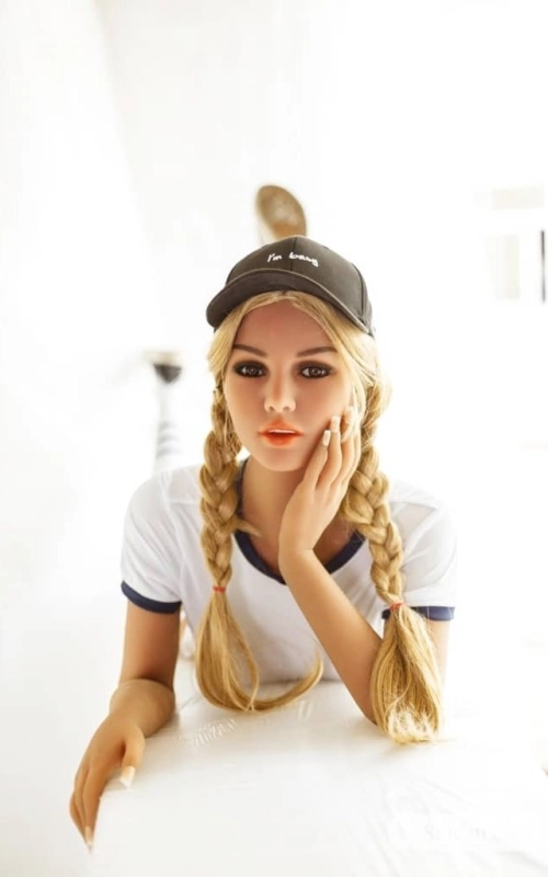 Mandy, paixão em abundância • SiliconGirls