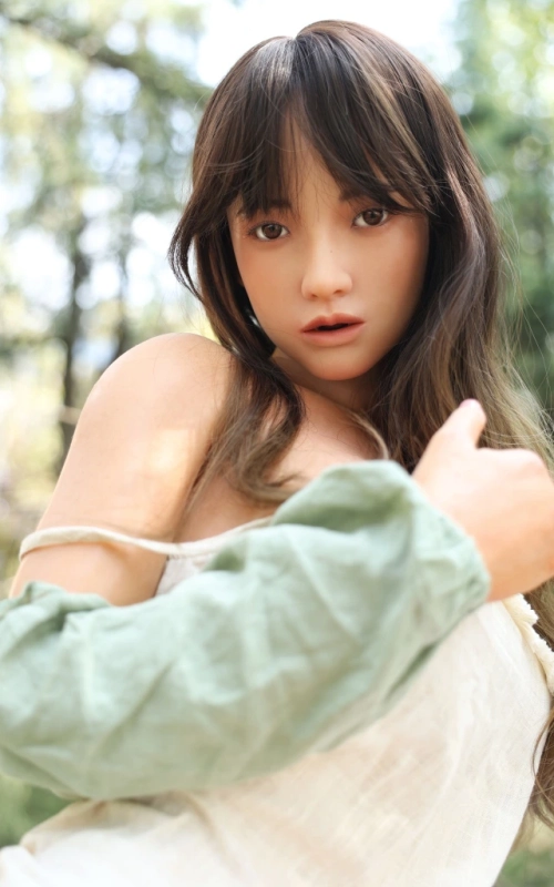 Himari, una asiática muy natural • SiliconGirls