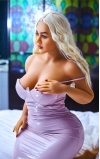 Juliette, dominante y persuasiva • SiliconGirls