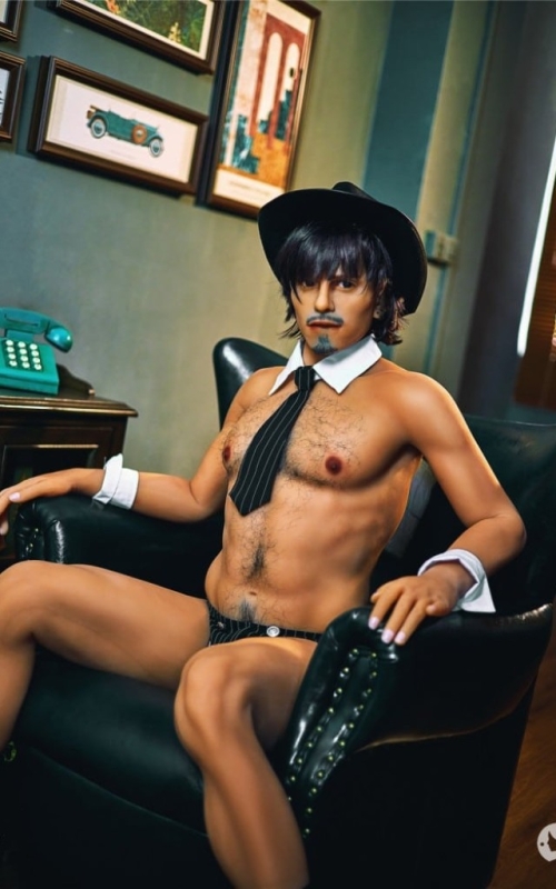 Adam, contable de día y stripper de noche