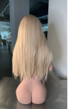 Nia, una rubia muy decidida • SiliconGirls