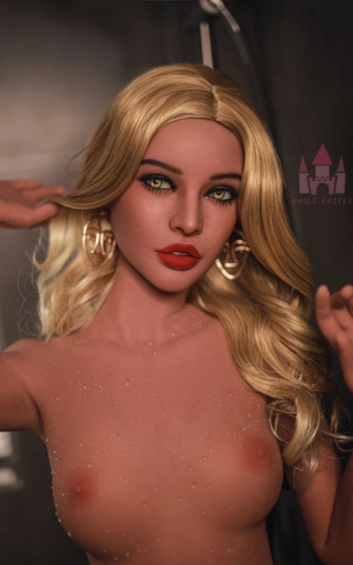 Iracone, rubia de infarto • SiliconGirls
