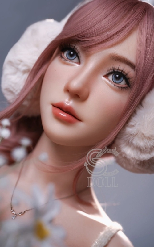 Charmie, tu fuego ante al frio • SiliconGirls
