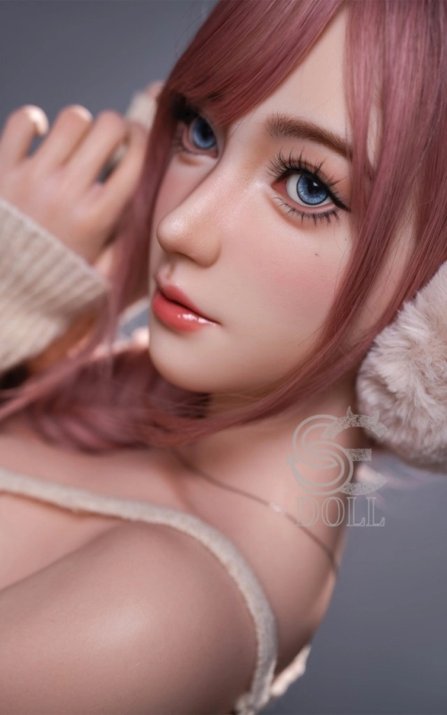 Charmie, tu fuego ante al frio • SiliconGirls