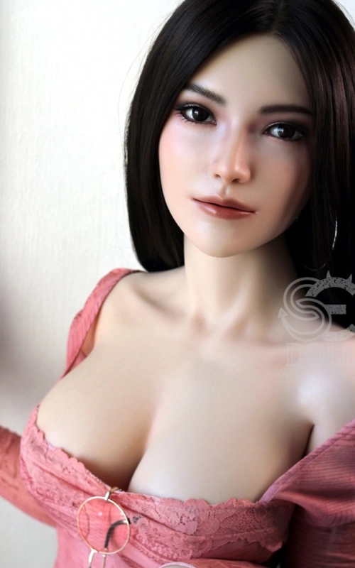 Regi, beleza asiática • SiliconGirls