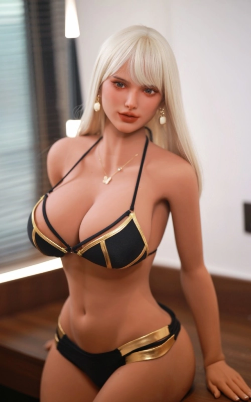 Rea, una chica atrevida y muy caliente • SiliconGirls
