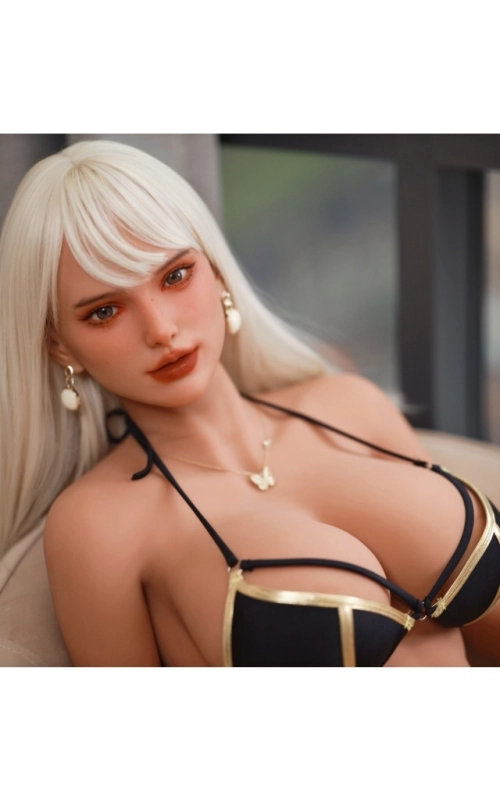 Rea, una chica atrevida y muy caliente • SiliconGirls