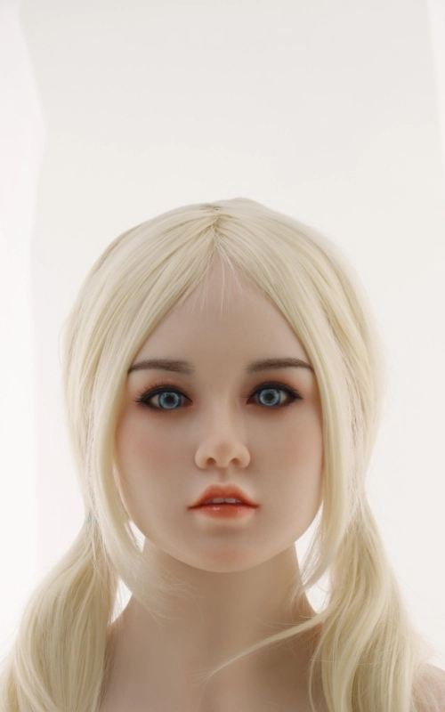 Rikka, tu gordi-bombera • SiliconGirls