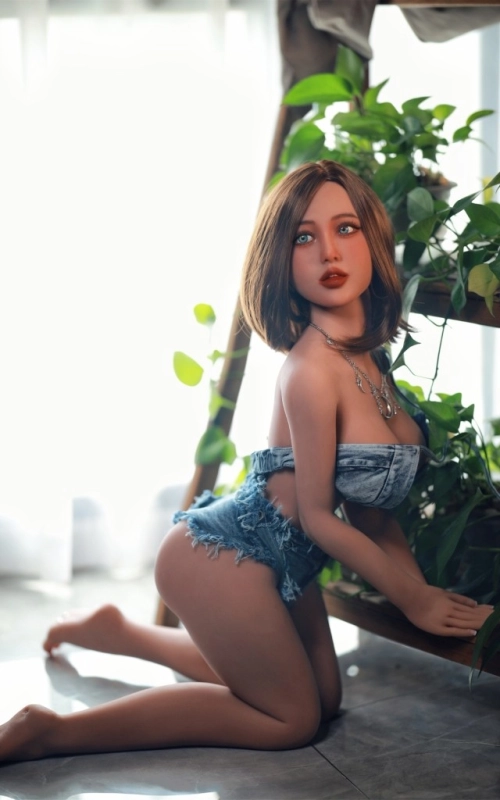 Mini Yoli, tu pequeña traviesa y atrevida • SiliconGirls