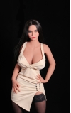Ajella, experta en el amor • SiliconGirls