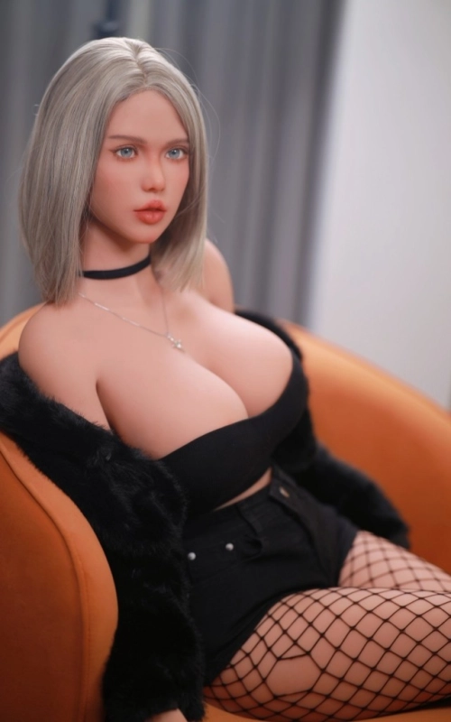 Crista, sua namorada linda e estilosa • SiliconGirls