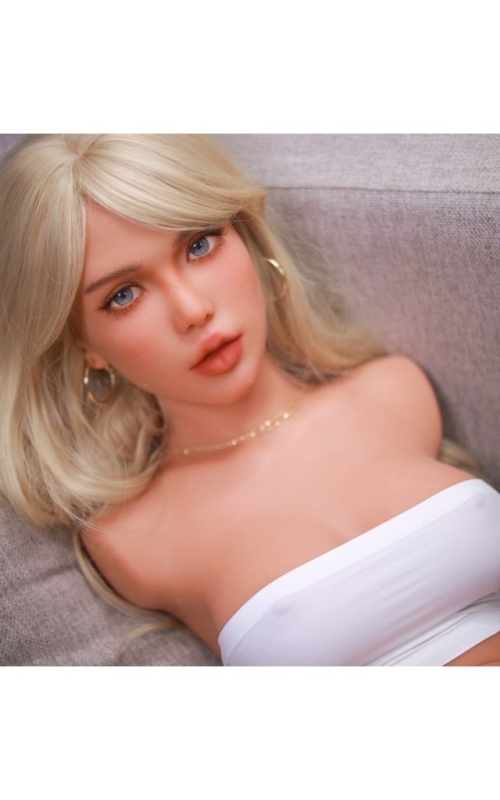 Torso Krista, a tua namorada linda e na moda Torso Krista, a tua namorada linda e na moda