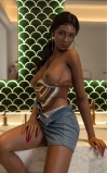 Zaria, a modelo africana • SiliconGirls