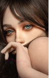 Aida, ansiosa por se conhecerem intimamente • SiliconGirls