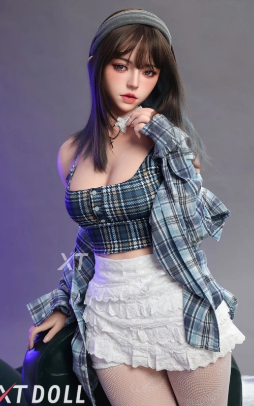Rino Hoshino, una chica dispuesta a todo • SiliconGirls