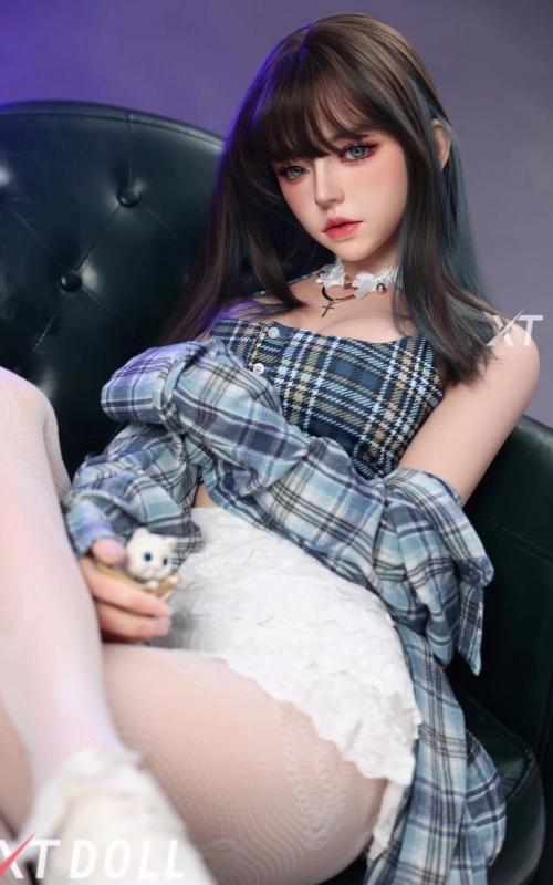 Rino Hoshino, una chica dispuesta a todo • SiliconGirls