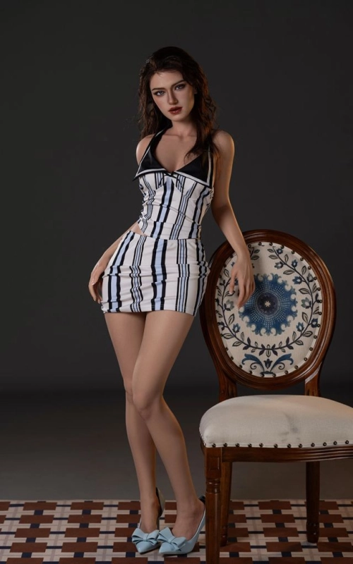 Alva, elegância e sensualidade • SiliconGirls