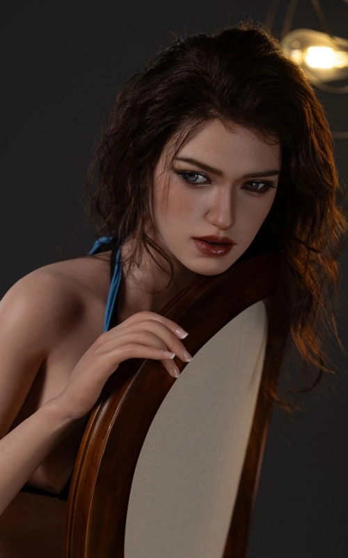 Alva, elegância e sensualidade • SiliconGirls