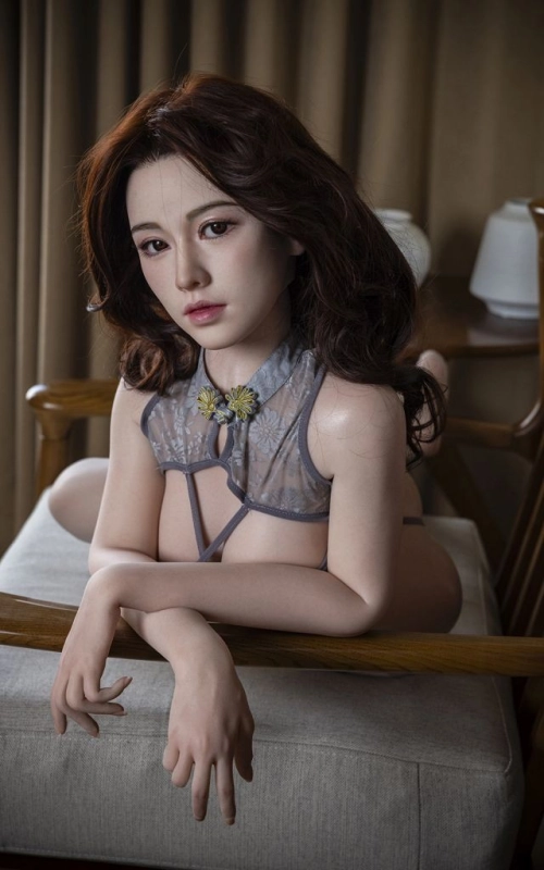 Jina, uma flor oriental • SiliconGirls