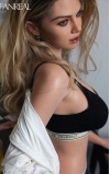 Nina, una chica con ganas de marcha • SiliconGirls