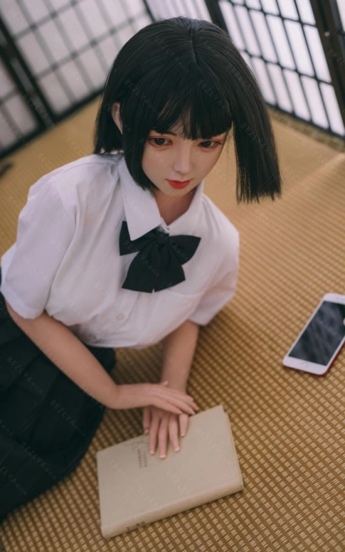 Convallaria, tu dulce y tierna novia • SiliconGirls