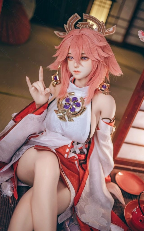 Yae Miko, directa al corazón • SiliconGirls