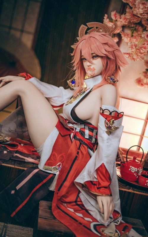Yae Miko, directa al corazón • SiliconGirls