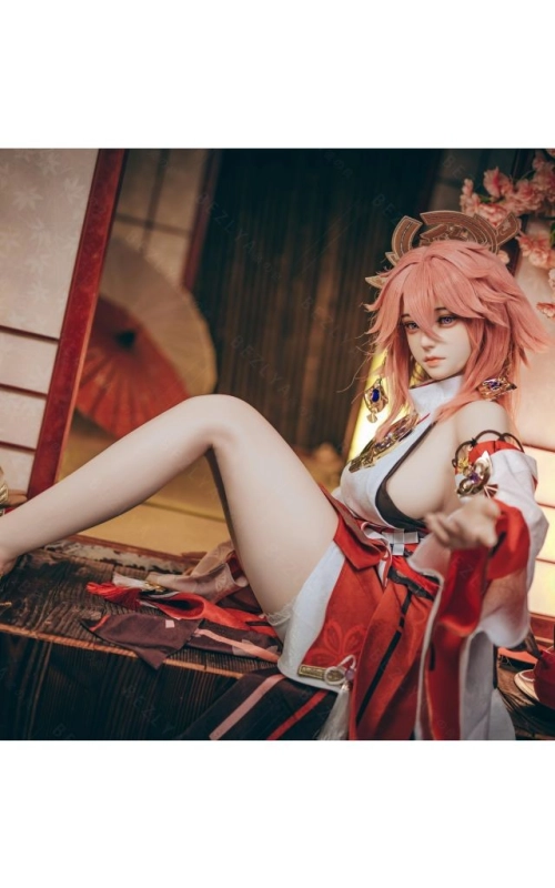 Yae Miko, directa al corazón • SiliconGirls
