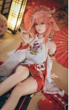 Yae Miko, directa al corazón • SiliconGirls