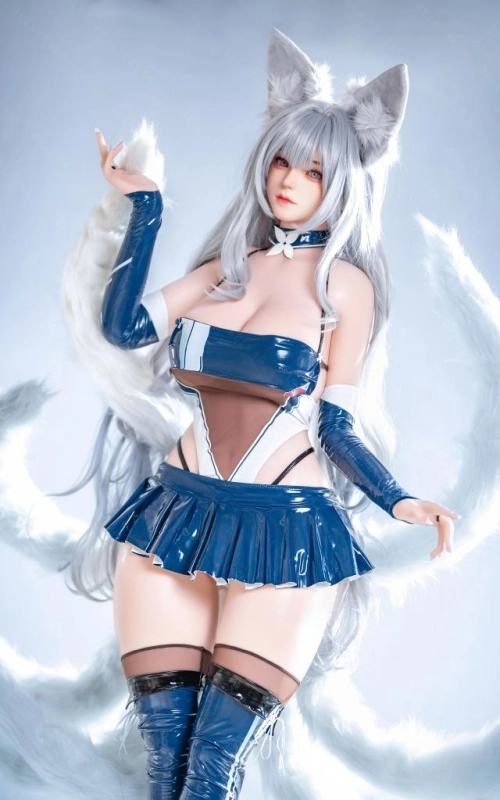Shinano, a lua feita carne • SiliconGirls