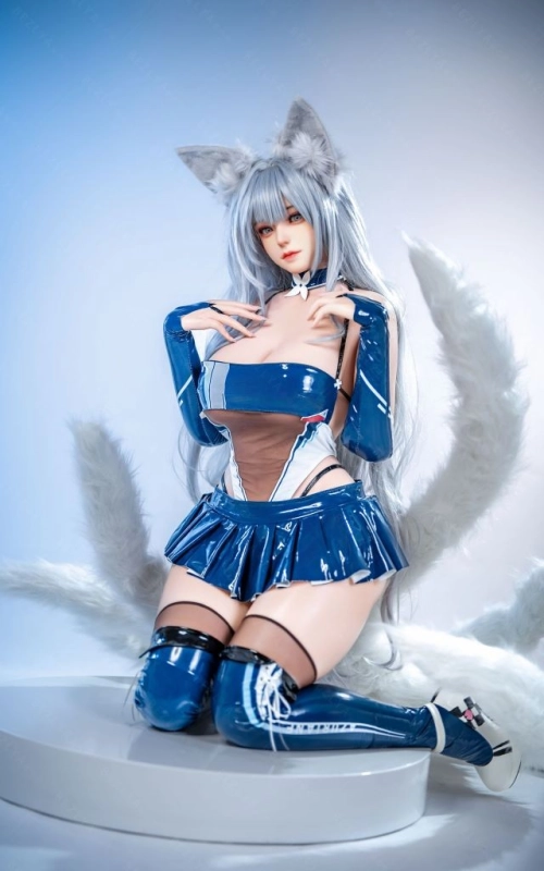 Shinano, a lua feita carne • SiliconGirls