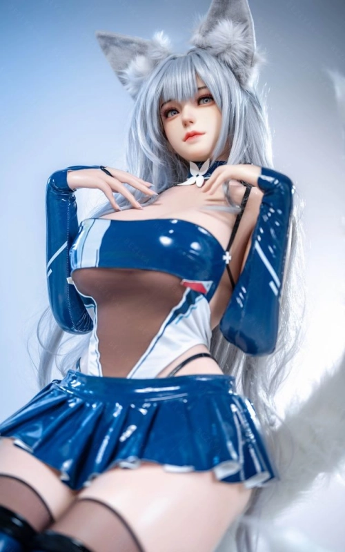 Shinano, a lua feita carne • SiliconGirls