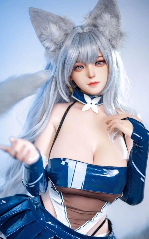 Shinano, a lua feita carne • SiliconGirls