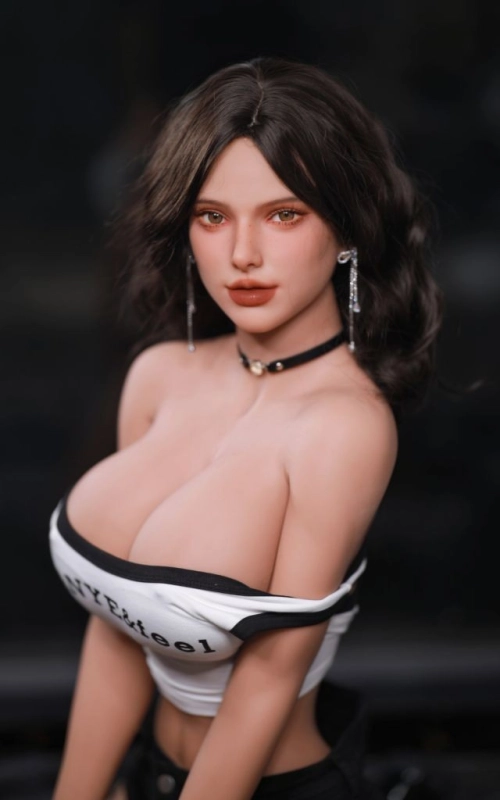 Vana, una mujer que levanta pasiones • SiliconGirls