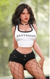 Vana, una mujer que levanta pasiones • SiliconGirls