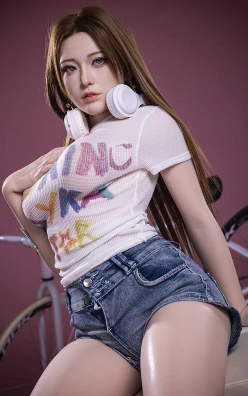 Miaoyu, sua namoradinha jovem e sempre na moda • SiliconGirls