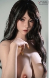 Lucy, sua namorada exuberante e leal • SiliconGirls
