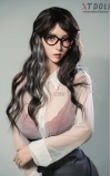 Lucy, sua namorada exuberante e leal • SiliconGirls