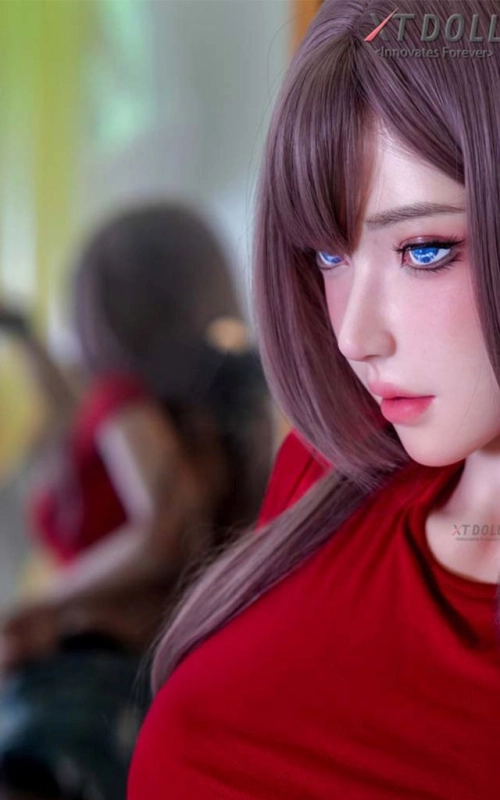 Emma, una chica dispuesta a todo • SiliconGirls
